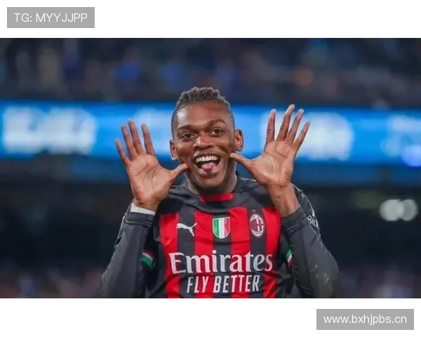 拉斐尔·莱奥本赛季表现稳健,持续提升进攻端影响力 拉斐尔·莱奥本赛季表现稳健,持续提升进攻端影响力