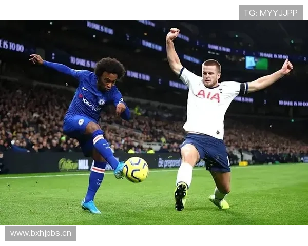 哈维·西蒙斯近期进攻表现与荷兰队依赖度分析 哈维·西蒙斯近期进攻表现与荷兰队依赖度分析