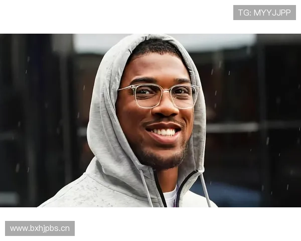 安东尼·约书亚练了十年还是不喝夜宵，这日常比谁都狠啊！