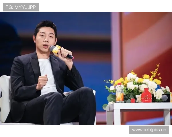 许昕居然每天凌晨还在挥拍，朋友圈都没人，活像独角戏了