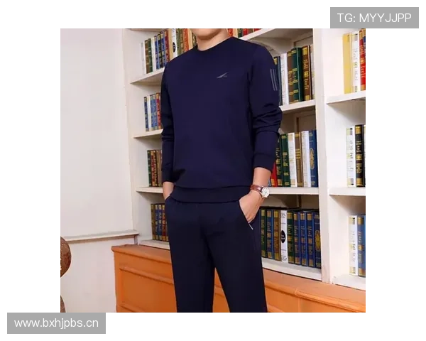 傅海峰居然穿运动鞋配西装，这生活细节我看呆了！